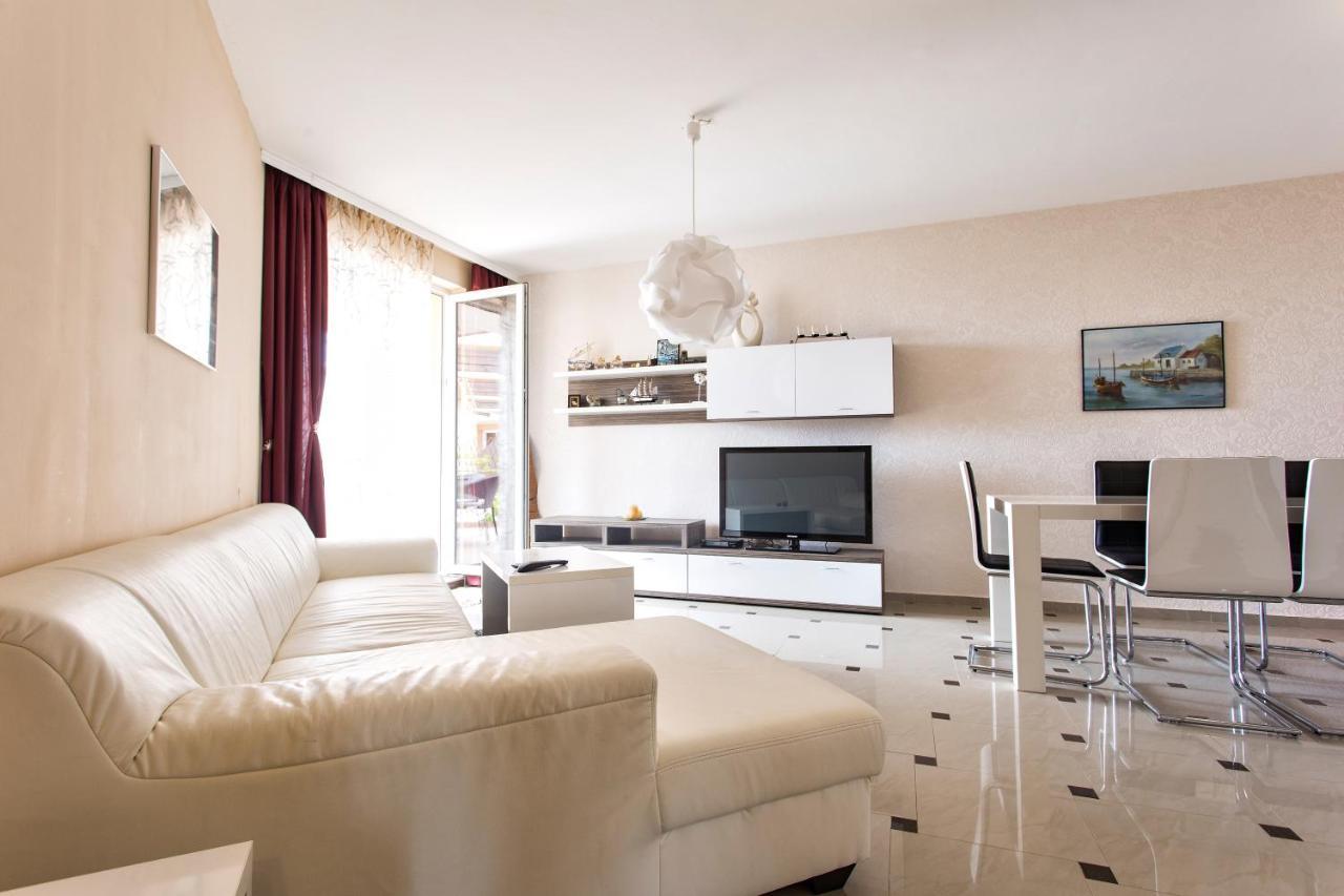 Apartments Sozopoli Hills Exterior photo